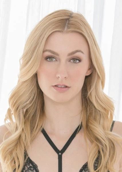 Alexa Grace BTS – PornXP.